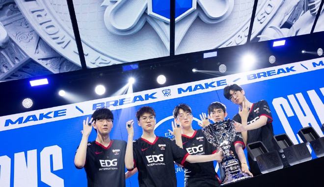 赛季仍然留 赛季仍然留