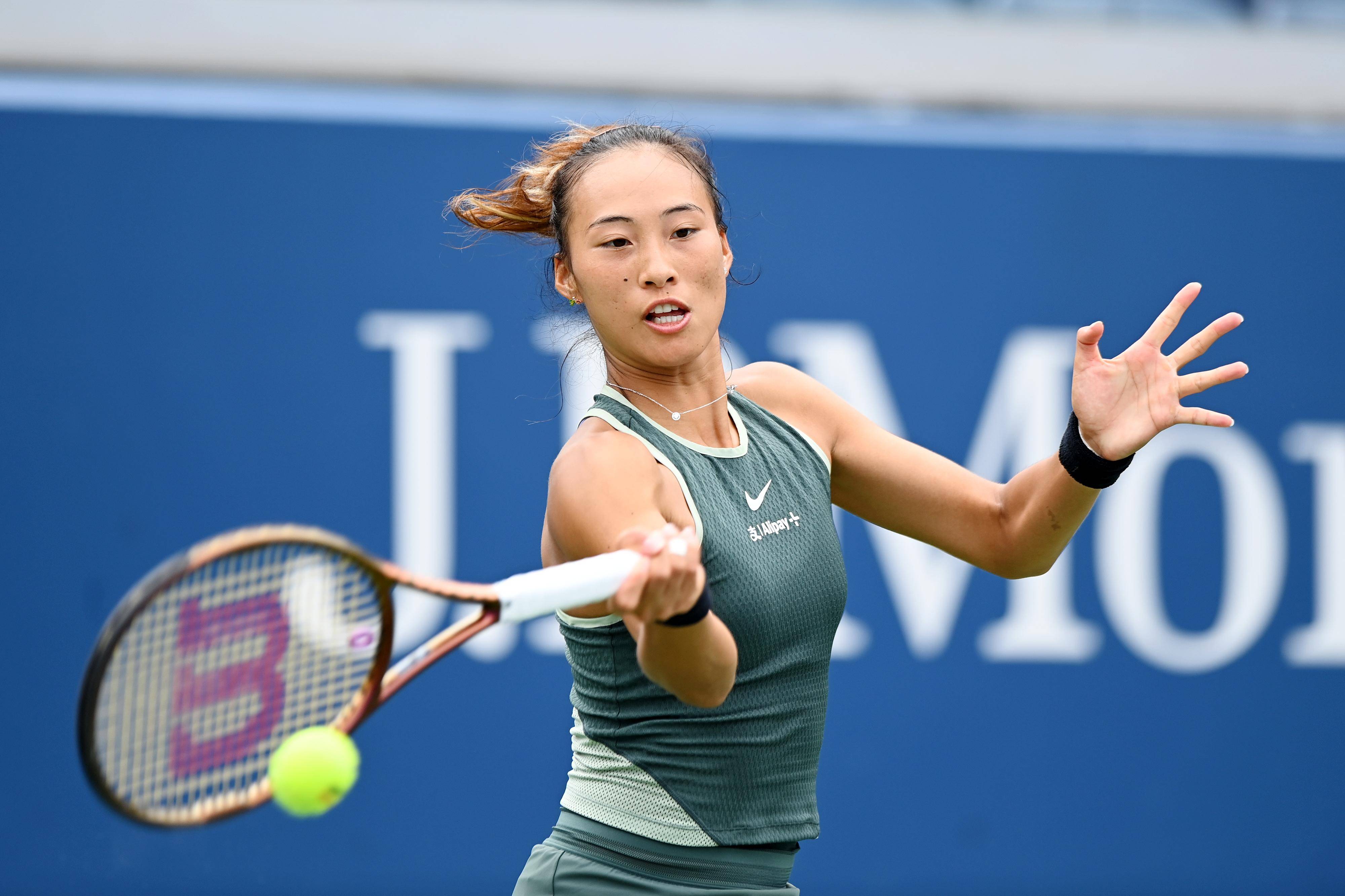 己处于一个 己处于一个