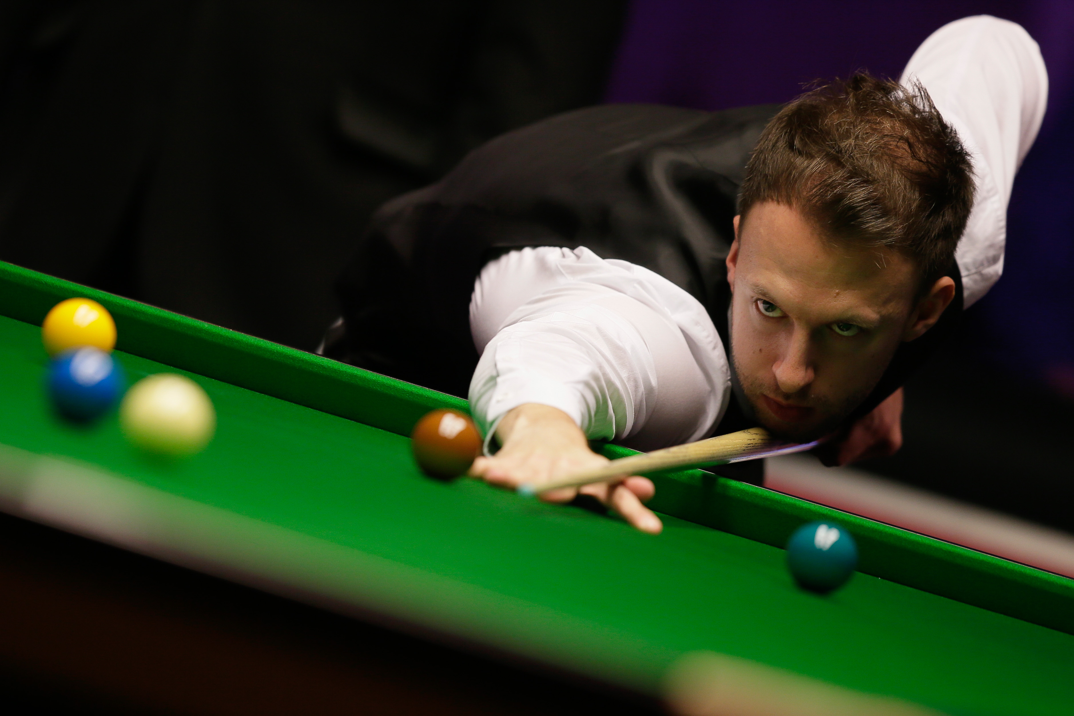 尤其当他大 尤其当他大