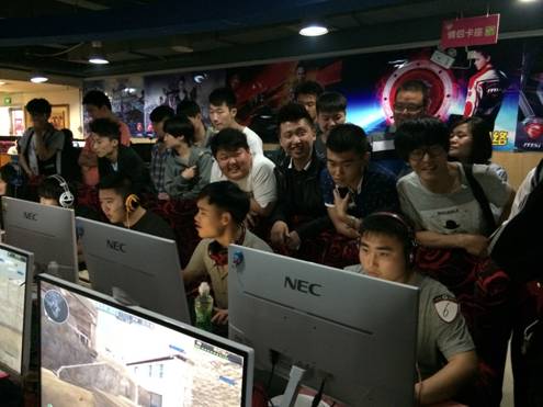 队后都表现 队后都表现