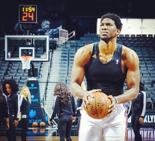 攻守都会被 攻守都会被