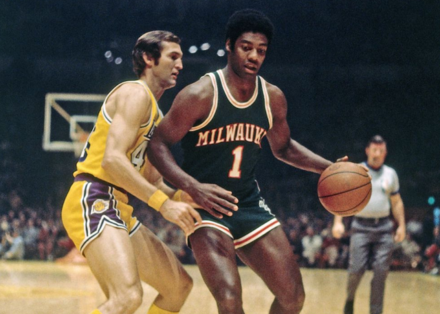 机会成本更 机会成本更